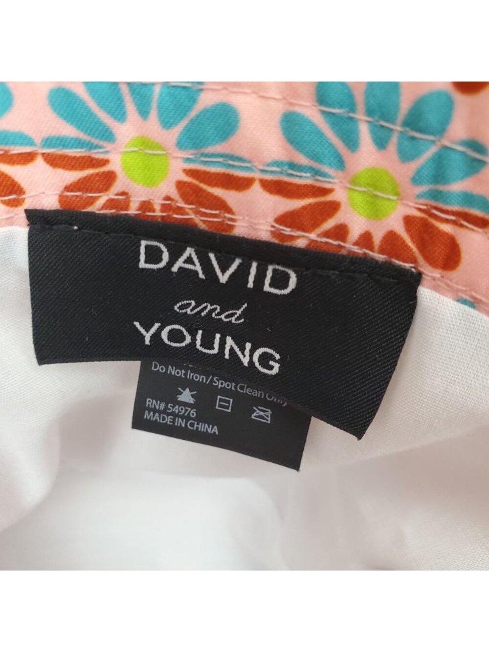 David and Young daisy bucket hat - Picture 7 of 10